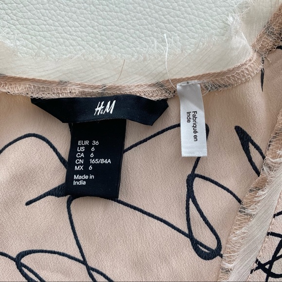 H&M Top - Picture 2 of 4